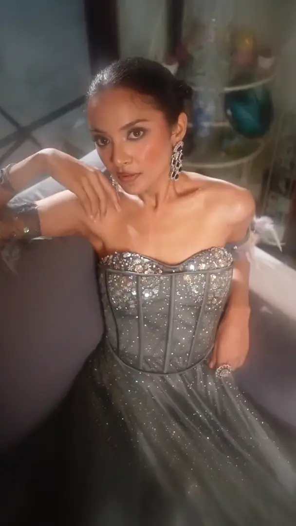 SWAROVSKI SERIES 6